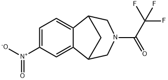 (+/-)-2,2,2-trifluoro-1-(4-nitro-10-aza-tricyclo[6.3.1.02,7]dodeca-2(7),3,5-trien-10-yl)-ethanone Struktur