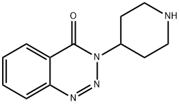 3-(Piperidin-4-yl)benzo[d][1,2,3]triazin-4(3H)-one Struktur