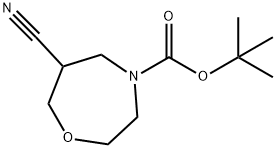 4-BOC-6-CYANO-1,4-OXAZEPANE Struktur