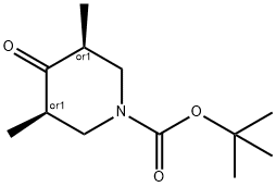 cis-Tert-butyl 3,5-dimethyl-4-oxopiperidine-1-carboxylate Struktur