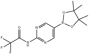 2,2,2-Trifluoro-N-(5-(4,4,5,5-tetramethyl-1,3,2-dioxaborolan-2-yl)pyrimidin-2-yl)acetamide Struktur