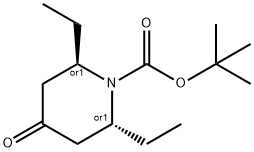 trans-2,6-Diethyl-4-oxo-piperidine-1-carboxylic acid tert-butyl ester Struktur