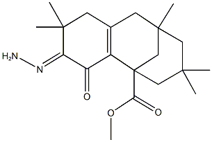 methyl 4-hydrazono-5,5,9,11,11-pentamethyl-3-oxotricyclo[7.3.1.0~2,7~]tridec-2(7)-ene-1-carboxylate Struktur