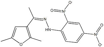 1-(2,5-dimethyl-3-furyl)ethanone {2,4-bisnitrophenyl}hydrazone Struktur