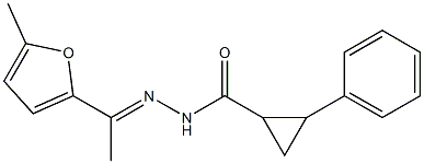 N-[(E)-1-(5-methylfuran-2-yl)ethylideneamino]-2-phenylcyclopropane-1-carboxamide Struktur