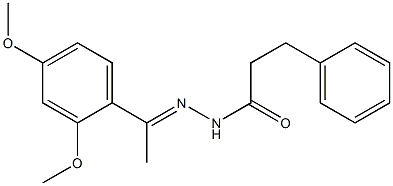 N-[(E)-1-(2,4-dimethoxyphenyl)ethylideneamino]-3-phenylpropanamide Struktur