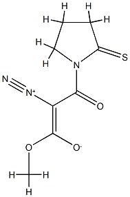 1-Pyrrolidinepropanoic  acid,  -alpha--diazo--bta--oxo-2-thioxo-,  methyl  ester Struktur