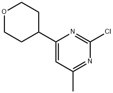 2-Chloro-4-(tetrahydropyran-4-yl)-6-methylpyrimidine Struktur