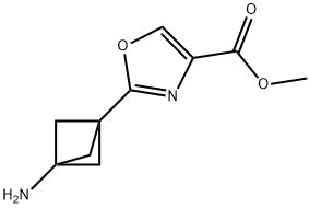 Methyl 2-(3-aminobicyclo[1.1.1]pent-1-yl)-1,3-oxazole-4-carboxylate Struktur