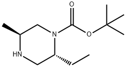 tert-butyl (2R,5S)-2-ethyl-5-methylpiperazine-1-carboxylate Struktur