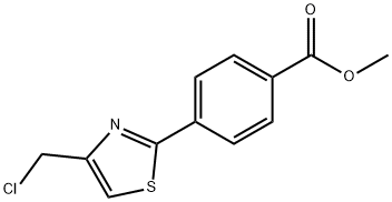 Methyl 4-[4-(chloromethyl)-1,3-thiazol-2-yl]benzoate Struktur