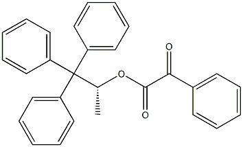 (+)-2-Phenylglyoxylic acid (R)-2,2,2-triphenyl-1-methylethyl ester Struktur