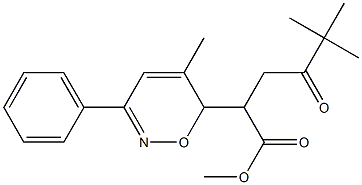 3-Pivaloyl-2-[5-methyl-3-phenyl-6H-1,2-oxazin-6-yl]propionic acid methyl ester Struktur