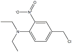 4-(chloromethyl)-N,N-diethyl-2-nitroaniline Struktur