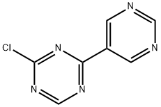 2-Chloro-4-(5-pyrimidyl)-1,3,5-triazine Struktur