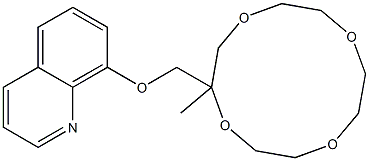 2-Methyl-2-[8-quinolinyloxymethyl]-1,4,7,10-tetraoxacyclododecane Struktur