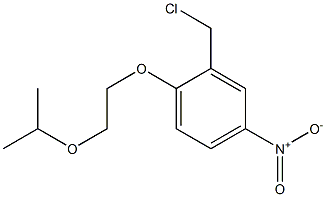 2-(chloromethyl)-4-nitro-1-[2-(propan-2-yloxy)ethoxy]benzene Struktur