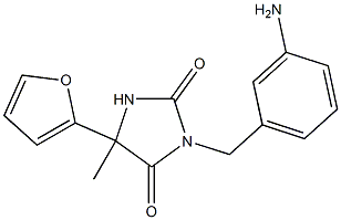 3-[(3-aminophenyl)methyl]-5-(furan-2-yl)-5-methylimidazolidine-2,4-dione Struktur