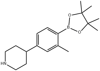 4-(3-methyl-4-(4,4,5,5-tetramethyl-1,3,2-dioxaborolan-2-yl)phenyl)piperidine Struktur