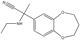 2-(3,4-dihydro-2H-1,5-benzodioxepin-7-yl)-2-(ethylamino)propanenitrile Struktur