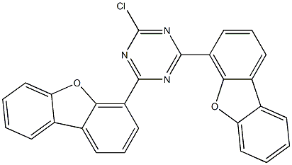 2-chloro-4,6-bis(dibenzo[b,d]furan-4-yl)-1,3,5-triazine Struktur