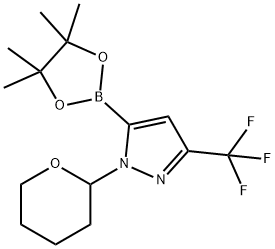 1H-Pyrazole, 1-(tetrahydro-2H-pyran-2-yl)-5-(4,4,5,5-tetramethyl-1,3,2-dioxaborolan-2-yl)-3-(trifluoromethyl)- Struktur