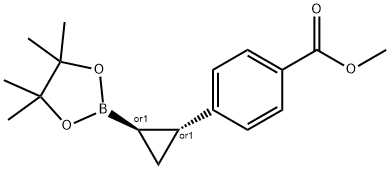 rel-methyl 4-((1R,2R)-2-(4,4,5,5-tetramethyl-1,3,2-dioxaborolan-2-yl)cyclopropyl)benzoate Struktur