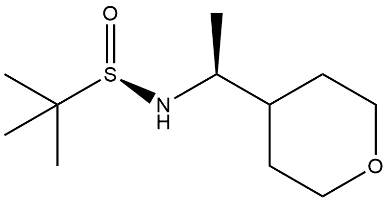 2-Propanesulfinamide, 2-methyl-N-[(1S)-1-(tetrahydro-2H-pyran-4-yl)ethyl]-, [S(R)]- Struktur