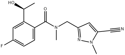 Benzamide, N-[(5-cyano-1-methyl-1H-pyrazol-3-yl)methyl]-4-fluoro-2-[(1S)-1-hydroxyethyl]-N-methyl- Struktur