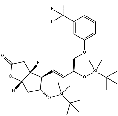 2H-Cyclopenta[b]furan-2-one, 5-[[(1,1-dimethylethyl)dimethylsilyl]oxy]-4-[(1E,3S)-3-[[(1,1-dimethylethyl)dimethylsilyl]oxy]-4-[3-(trifluoromethyl)phenoxy]-1-buten-1-yl]hexahydro-, (3aR,4R,5R,6aS)- Struktur