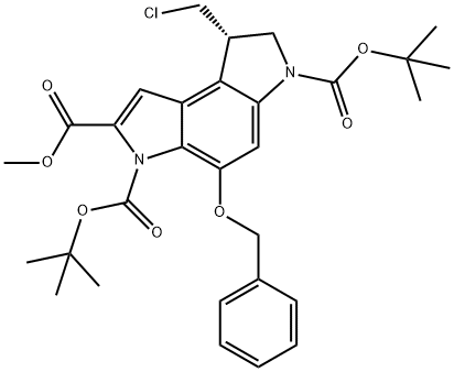 Benzo[1,2-b:4,3-b']dipyrrole-2,3,6-tricarboxylic acid, 8-(chloromethyl)-7,8-dihydro-4-(phenylmethoxy)-, 3,6-bis(1,1-dimethylethyl) 2-methyl ester, (8S)- Struktur