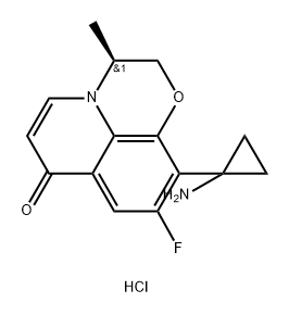 (S)-10-(1-aminocyclopropyl)-9-fluoro-3-methyl-2H-[1,4]oxazino[2,3,4-ij]quinolin-7(3H)-one hydrochloride Struktur