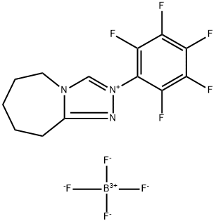 2-(Perfluorophenyl)-6,7,8,9-tetrahydro-5H-[1,2,4]triazolo[4,3-a]azepin-2-ium tetrafluoroborate Struktur