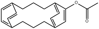 Tricyclo[10.2.2.25,8]octadeca-5,7,12,14(1),15,17-hexen-6-ol acetate Struktur