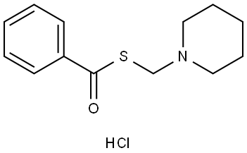 Benzenecarbothioicacid, S-(1-piperidinylmethyl) ester, hydrochloride (1:1) Struktur