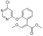 Methyl (E)-2-[2-(6-chloropyrimidin-4-yloxy)phenyl]-3-methoxyacrylate Struktur