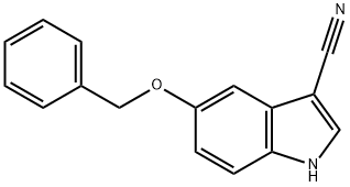 5-(benzyloxy)-1H-indole-3-carbonitrile Struktur