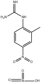 2-Methyl-4-nitrophenylguanidine Nitrate Struktur