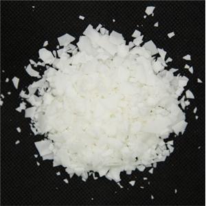 LAURIC ACID MONOETHANOLAMIDE