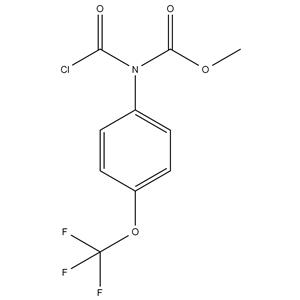 Methyl N-carbonochloridoyl-N-[4-(trifluoromethoxy)phenyl]carbamate