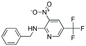 Benzyl-(3-nitro-5-trifluoromethyl-pyridin-2-yl)-amine Struktur