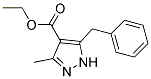 ethyl 5-benzyl-3-methyl-1H-pyrazole-4-carboxylate Struktur